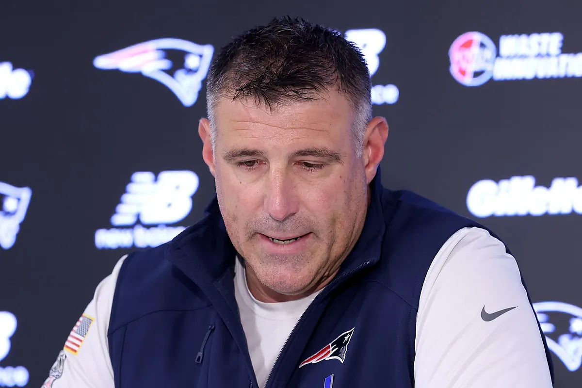 Mike Vrabel busca aconselhamento em meio ao escândalo Russini e perderá parte do Draft