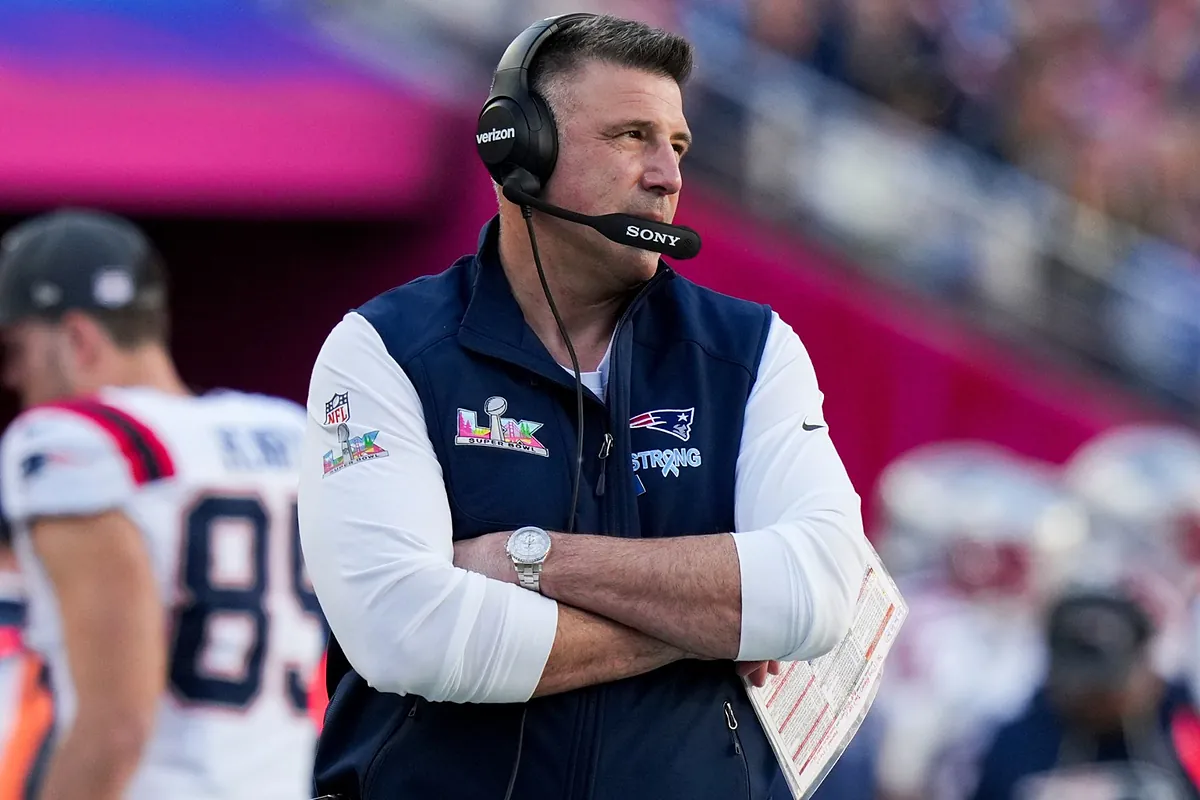 A NFL investigará Mike Vrabel após novas fotos com Dianna Russini surgirem?