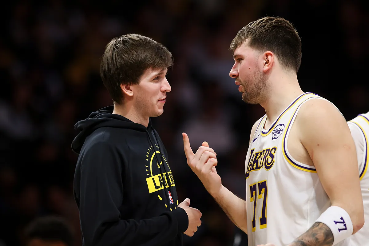 Reaves e Doncic retornarão? Lakers pressionam para vencer a série sobre Rockets em meio a preocupações com lesões
