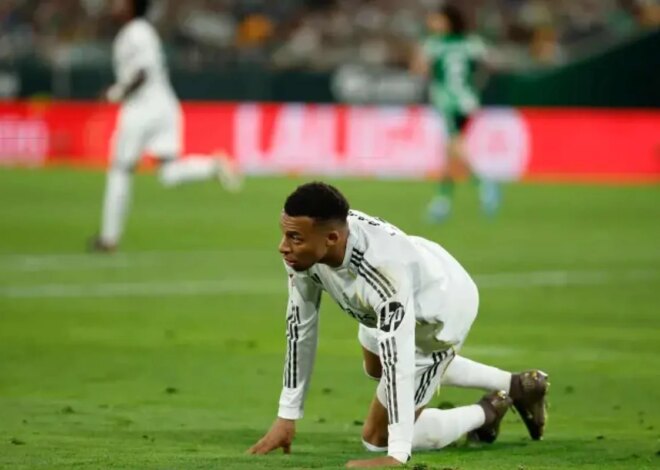 Real Madrid detalha lesão de Kylian Mbappé após avaliação médica