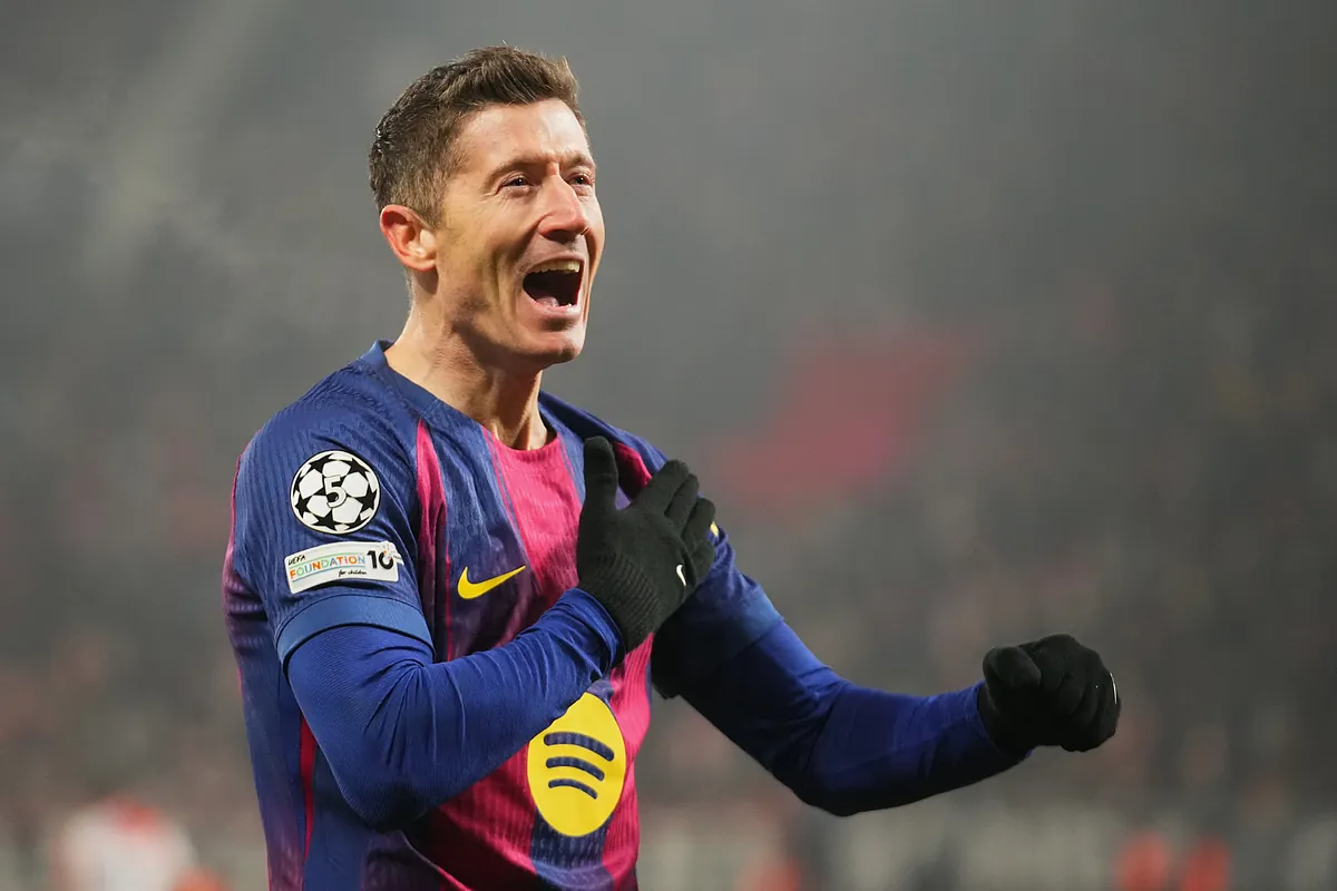 Robert Lewandowski superou suas estatísticas do Borussia Dortmund no Barcelona