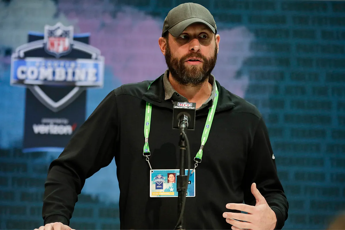 O ex-running back dos Jets acusa seu técnico, Adam Gase, de usar cocaína nas instalações do time: "Todo mundo sabia disso"