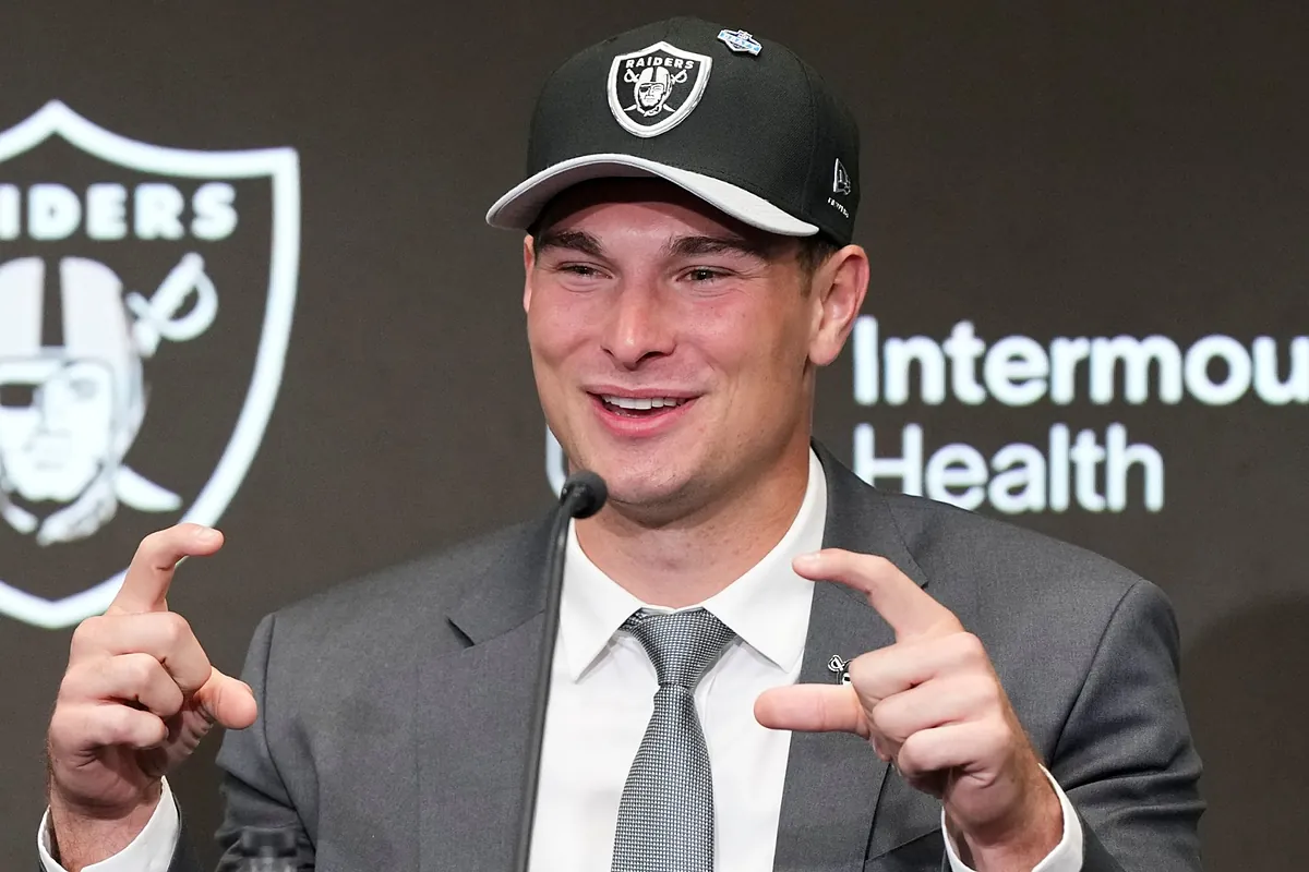 Qual número Fernando Mendoza usará com os Raiders?