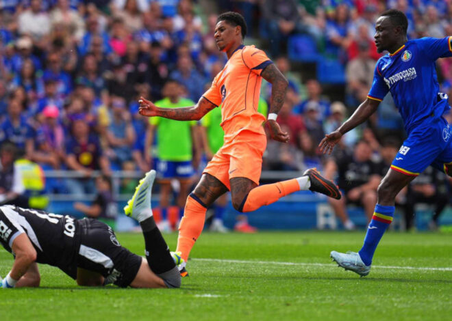 Os gols de Rashford mandam mensagem para Flick: ele quer ficar no Barcelona