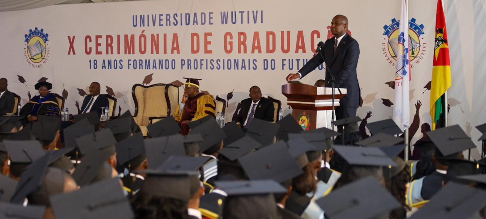 Graduados da Unitiva exortados a colocarem conhecimento ao serviço do desenvolvimento nacional – O País