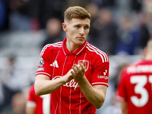 Manchester City lidera corrida de Elliot Anderson
