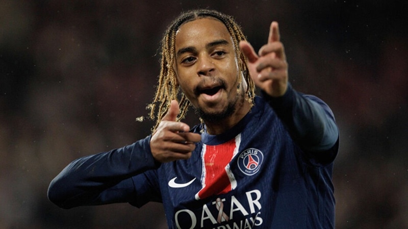 Paris Saint-Germain pode vender Bradley Barcola
