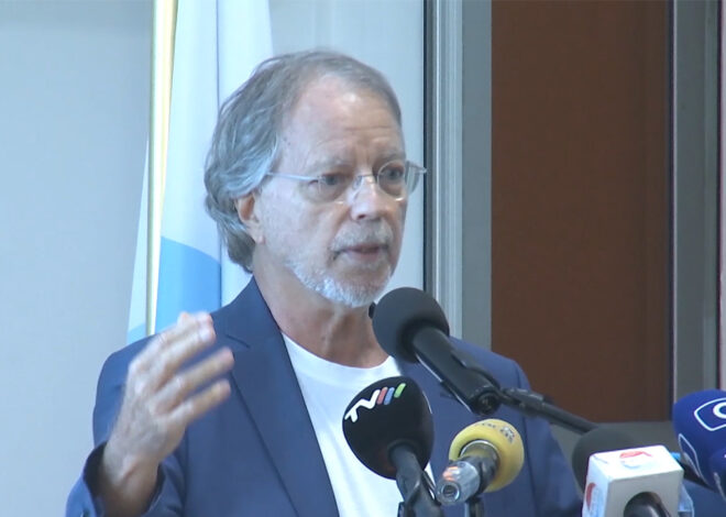 Mia Couto recebe título de Doutor Honoris Causa na Hungria – O País