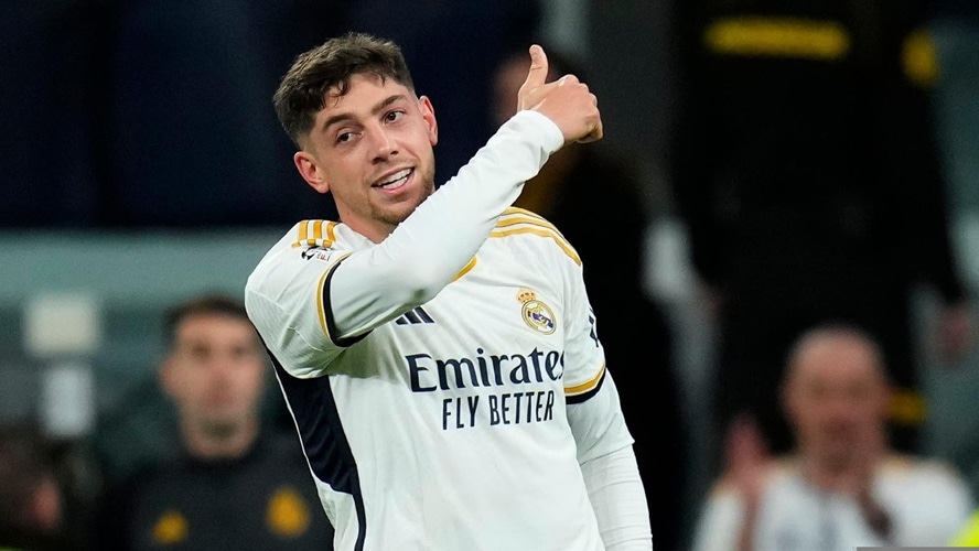 José Mourinho pode impedir a saída de Federico Valverde do Real Madrid