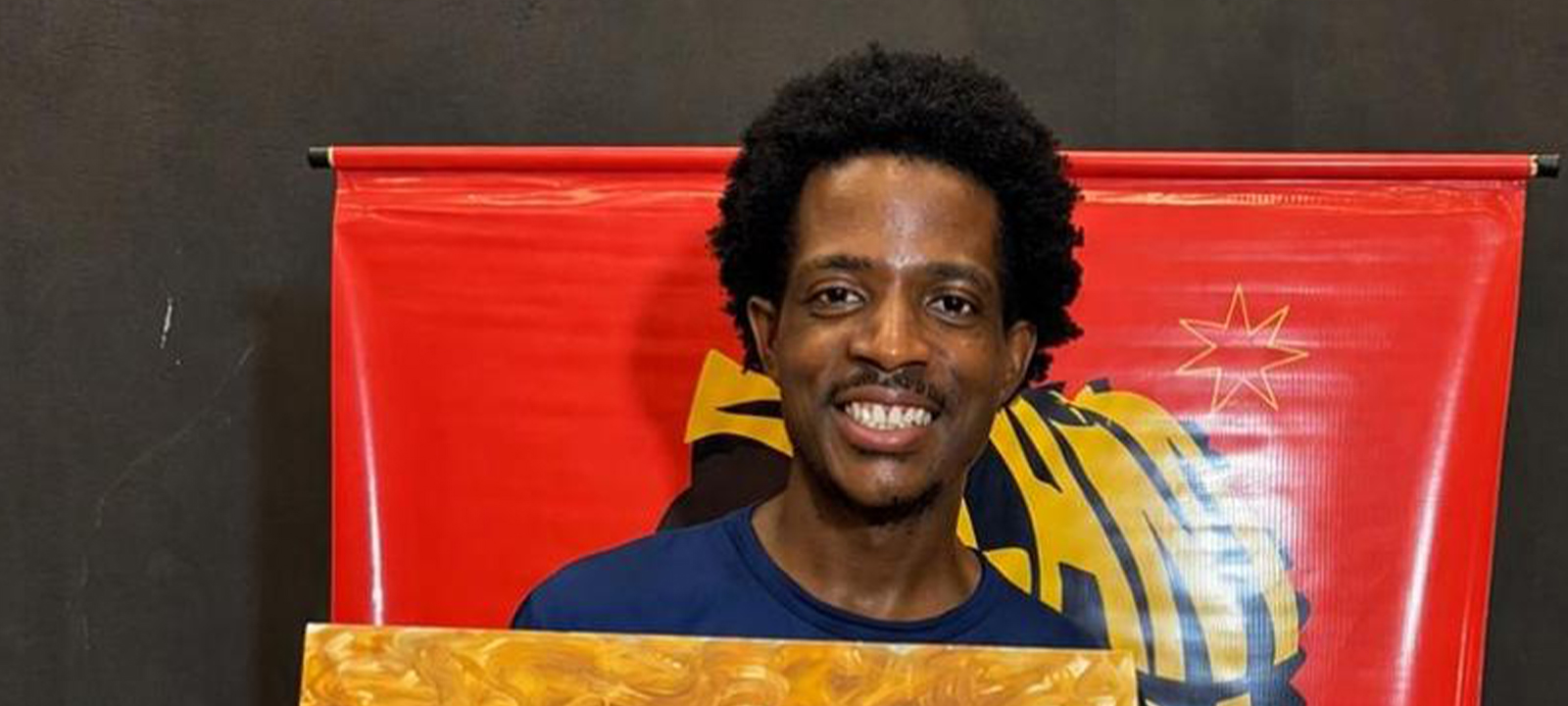 Francisco Kibonda conquista concurso “Slam Odara 2026”