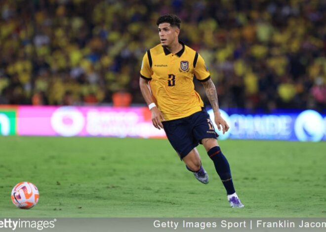 Real Madrid considera transferência para Hincapie, zagueiro do Arsenal