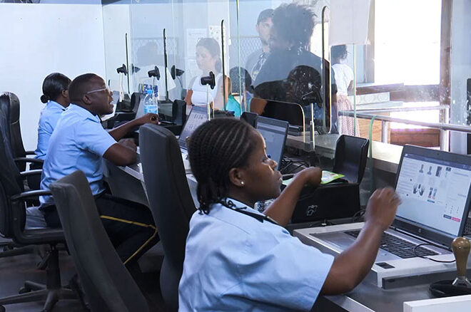 Mais 169 moçambicanos regressam ao País após ataques xenófobos na África do Sul – O País