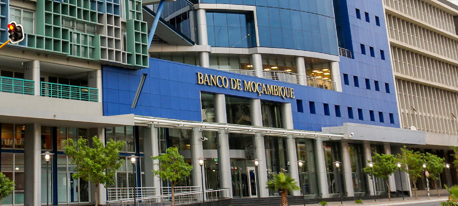 Banco de Moçambique alerta para desigualdades persistentes no acesso aos serviços financeiros – O País