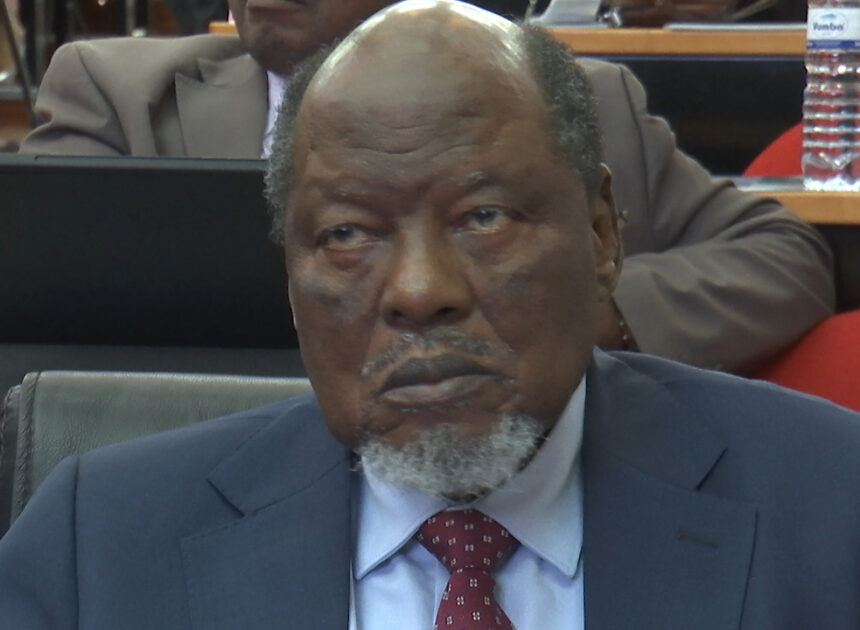 Fundação Joaquim Chissano quer ser plataforma de diálogo para enfrentar desafios do país – O País