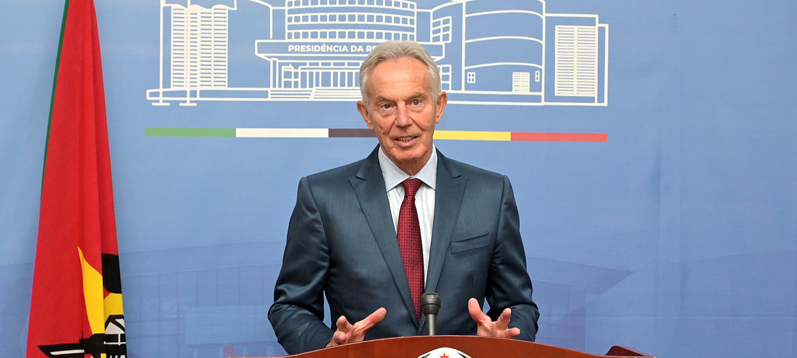 Tony Blair elogia Diálogo Nacional Inclusivo e destaca potencial estratégico de Moçambique – O País