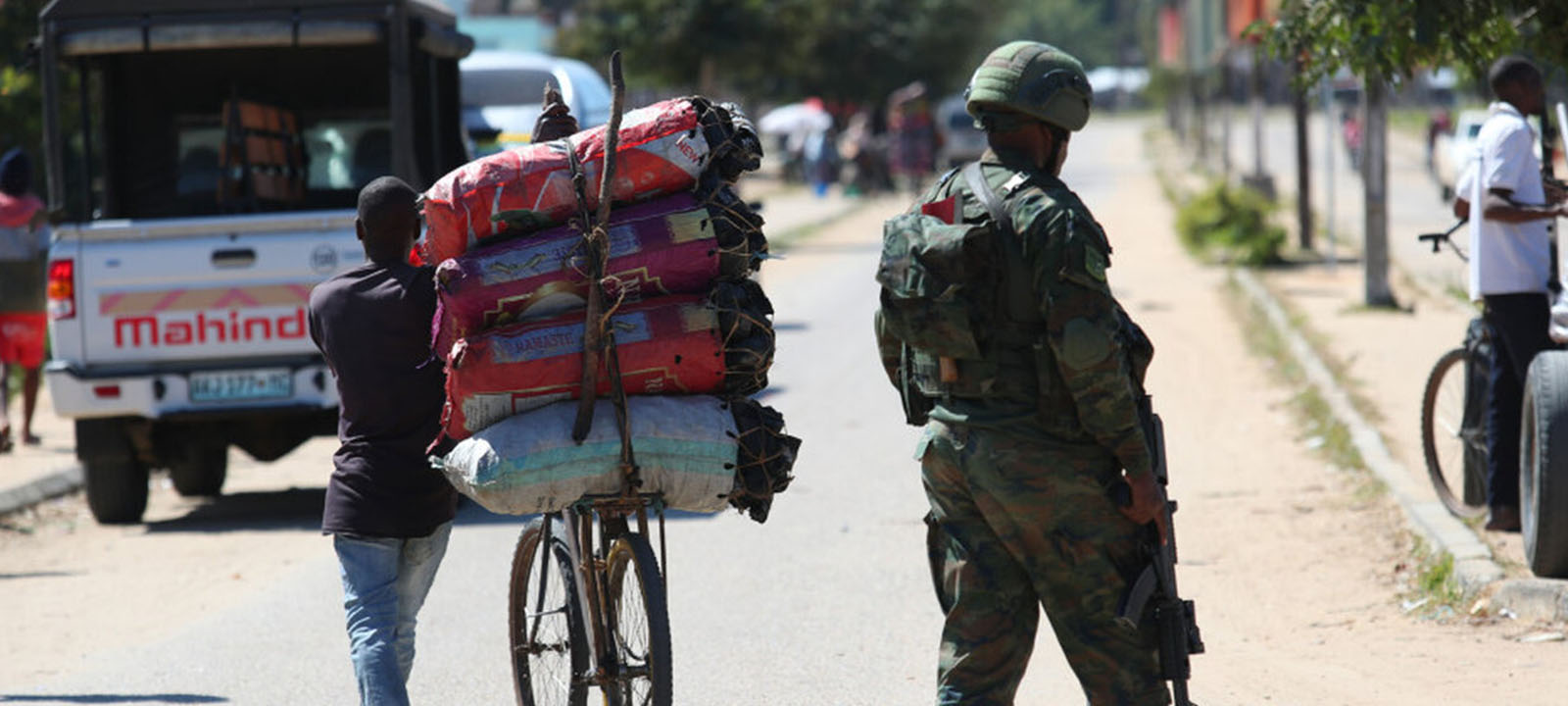Duas pessoas raptadas por supostos terroristas em Cabo Delgado – O País