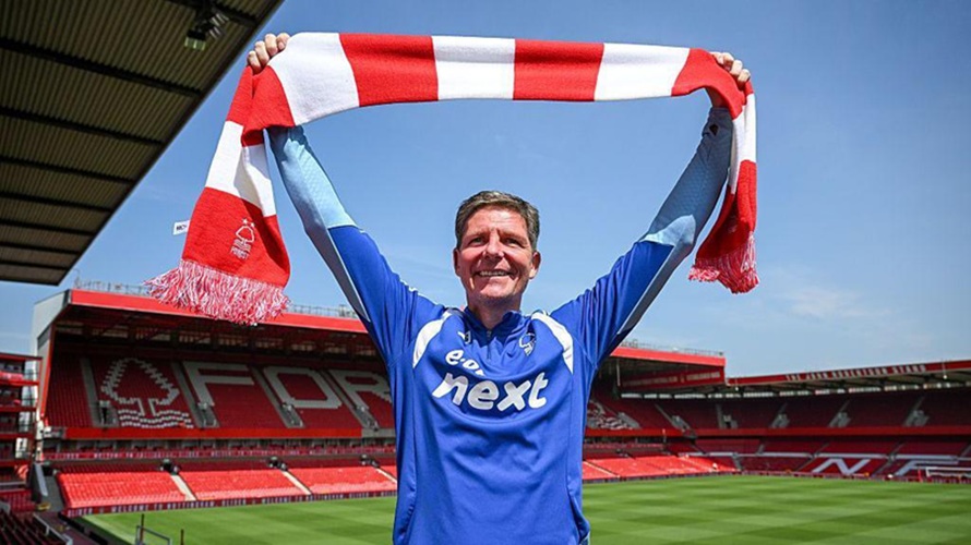 O ex-chefe do Crystal Palace, Oliver Glasner, explica os motivos para escolher o Nottingham Forest (vídeo)
