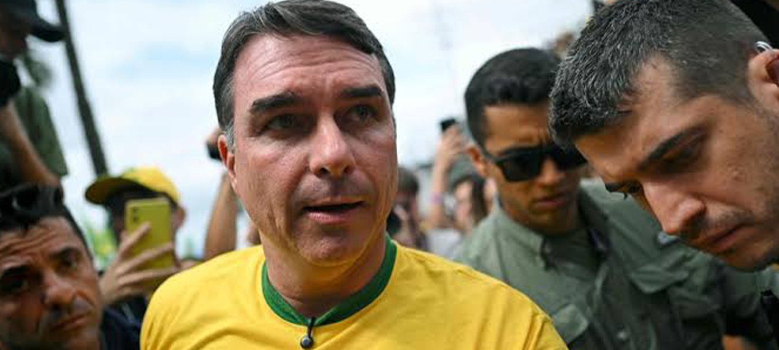Filho de Bolsonaro abre campanha com discursos “anti-Lula” – O País
