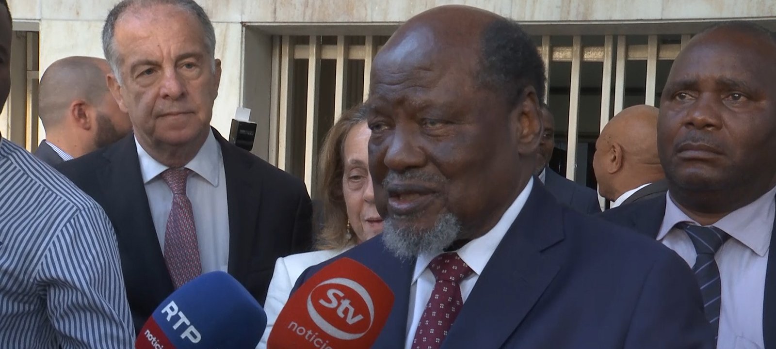 Joaquim Chissano defende cultura de não-corrupção em Moçambique – O País