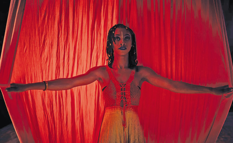 Uma artista que se faz da dança e circo – Jornal Domingo