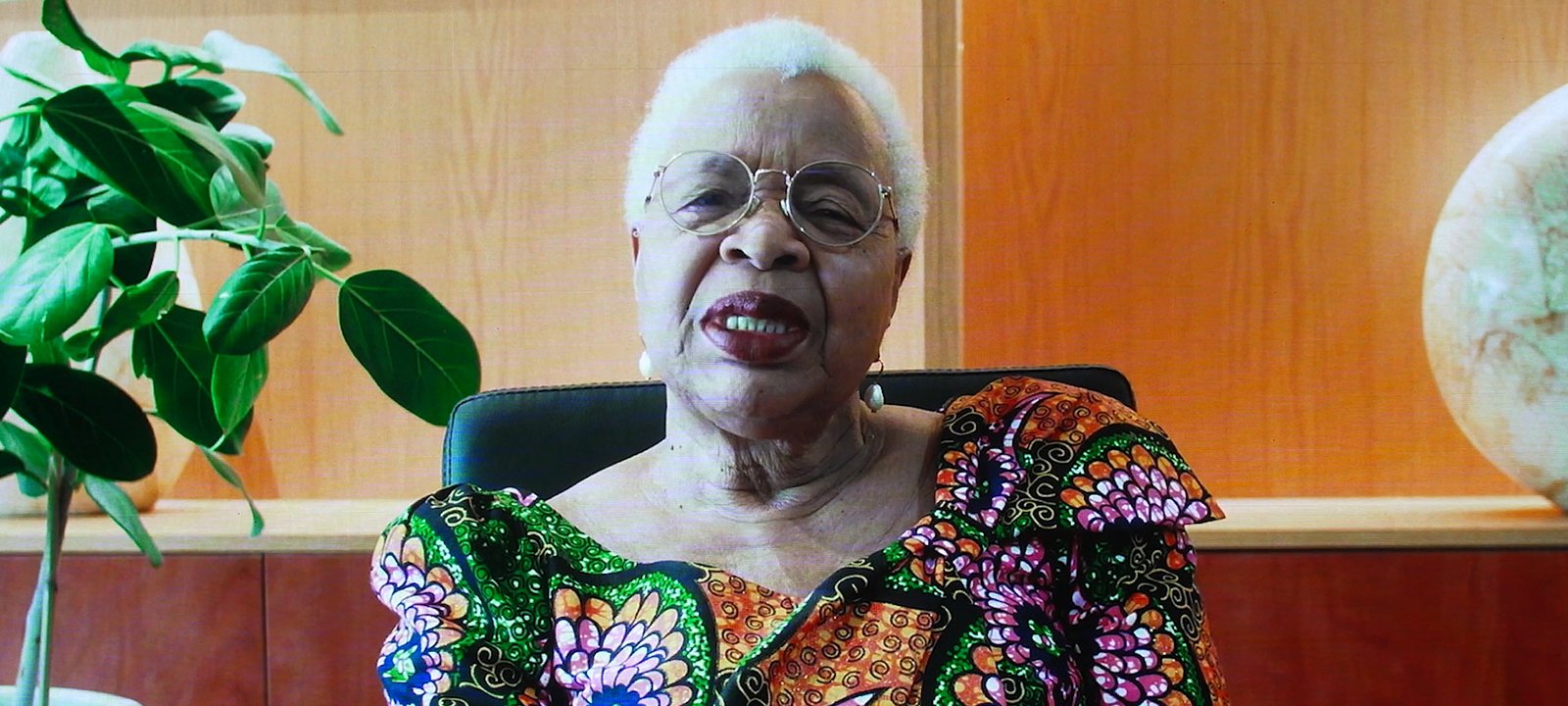 Graça Machel distinguida em Portugal pelo seu percurso na defesa dos direitos humanos – O País