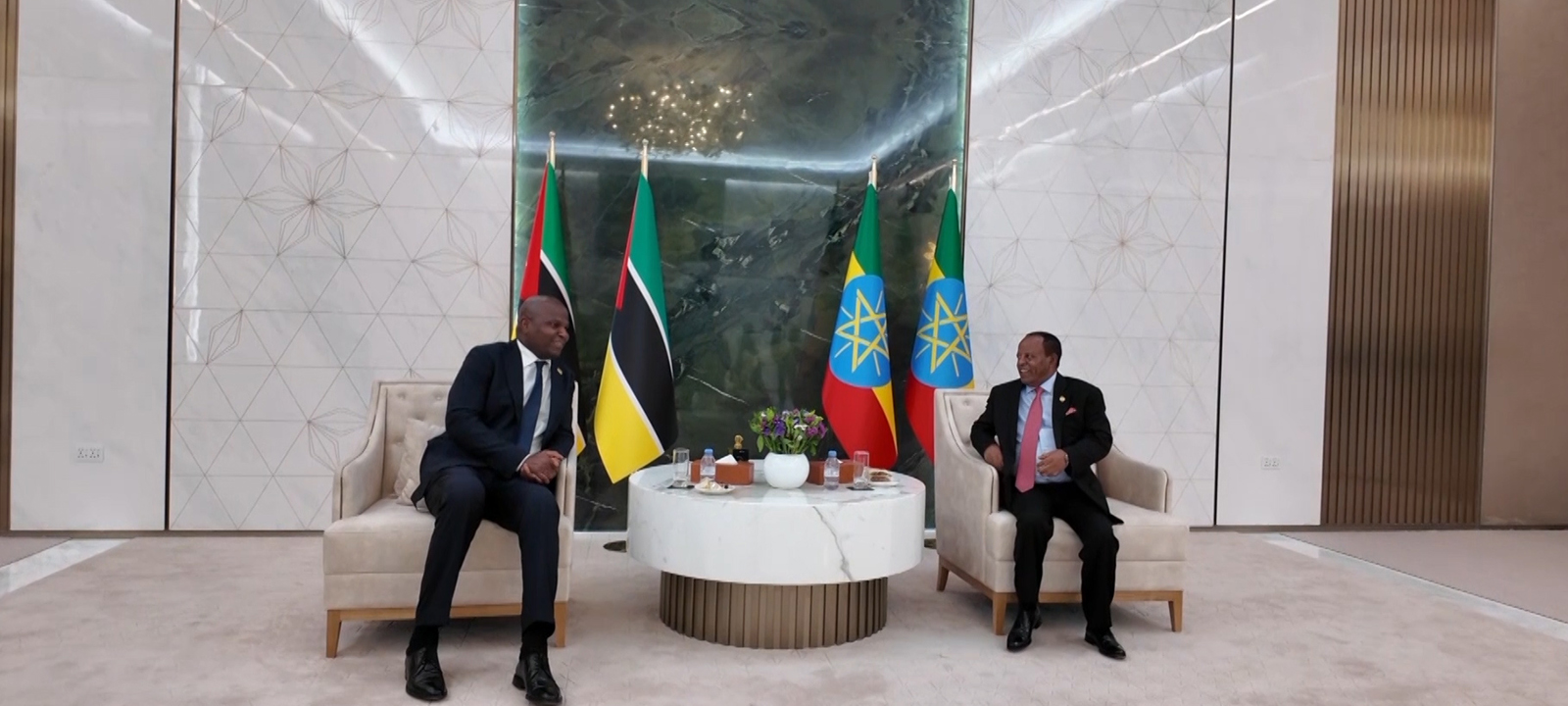 Moçambique defende união africana no combate ao terrorismo – O País