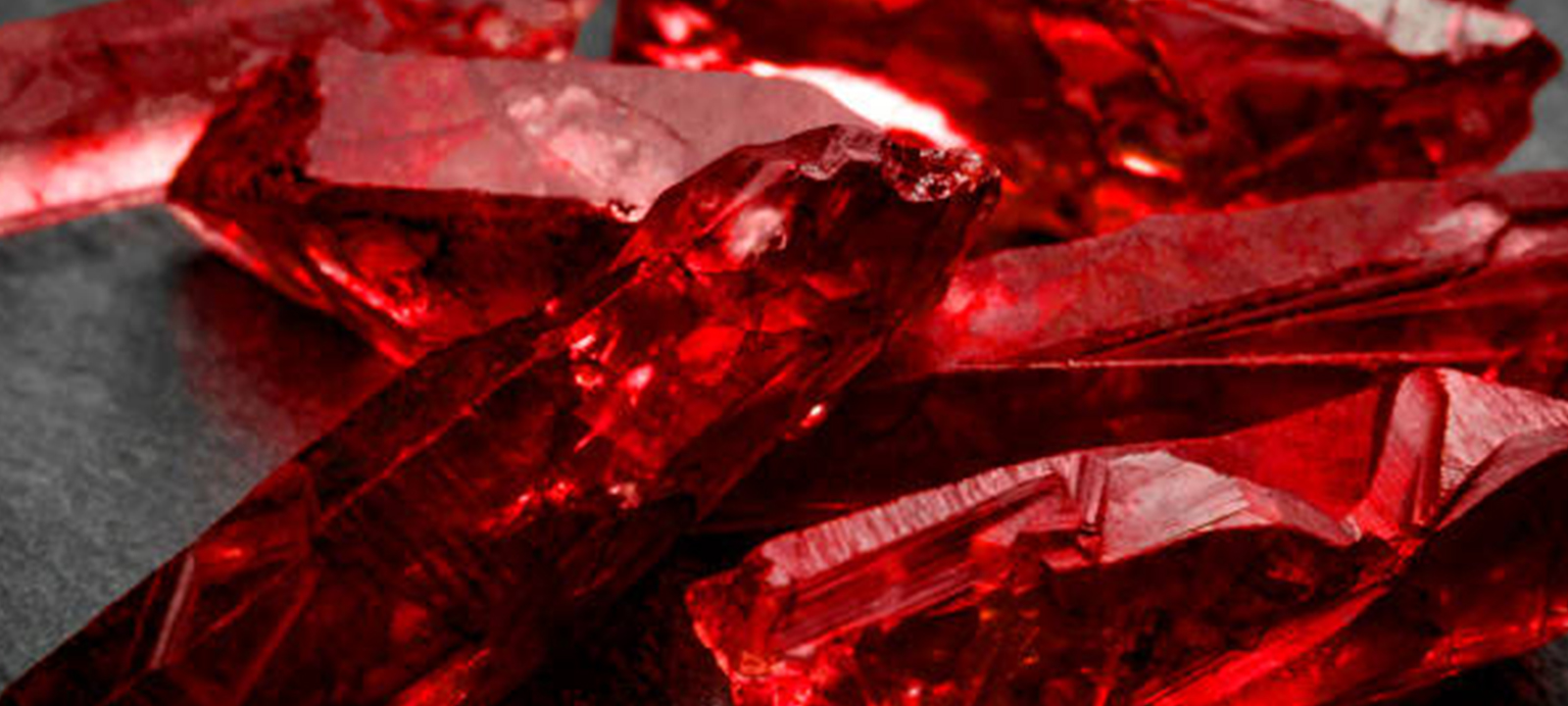 Moçambique realiza primeiro leilão de rubis e coríndon em Nacala – O País