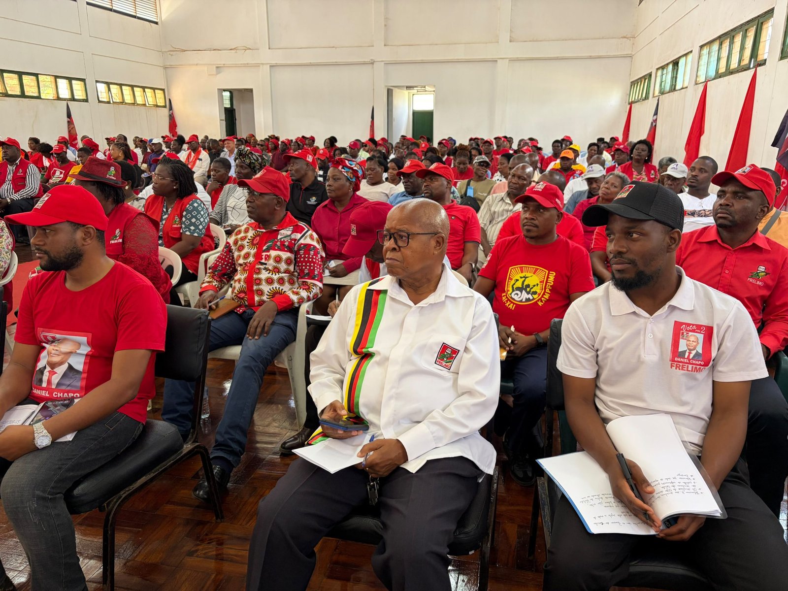 Guelume contra arrogância de alguns dirigentes da Frelimo – Jornal Domingo
