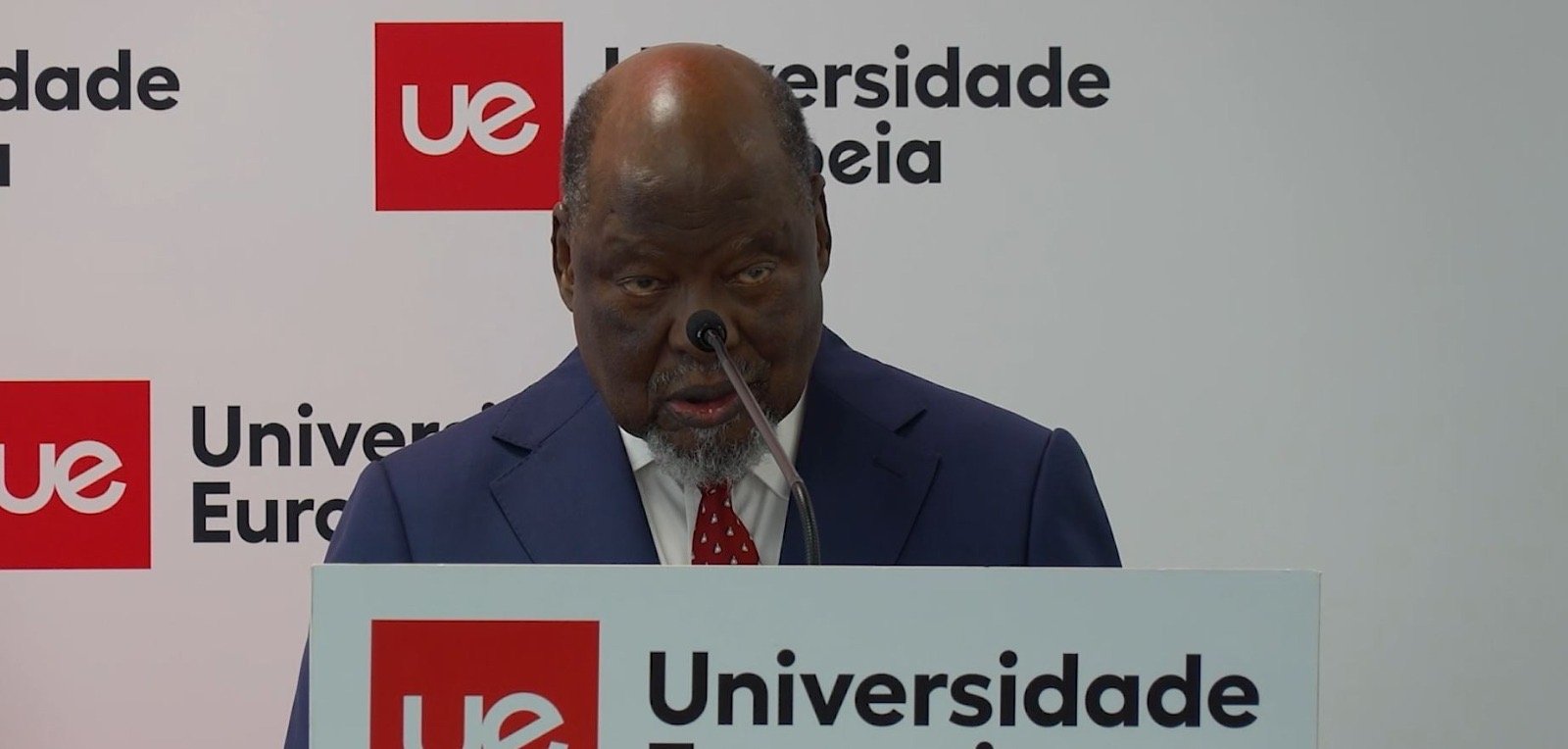 ‎Joaquim Chissano homenageado pela Universidade Europeia – O País